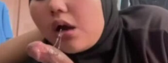CEWE Hijab Gemoy Nyepong Sampau Mentog