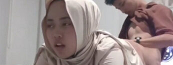 NGAJAKIN Pacar Hijab Ngentod Di Hotel.jpg