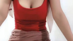 YASMIN Hijab Colok Memek Pakai Galon.jpg