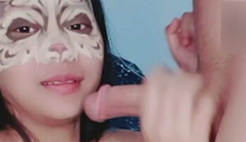 ANGGIE Kurang Puas Ngewe Suruh Colokin Aja.jpg