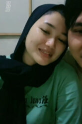 ICAK Lepas Hijab Ngentod.jpg