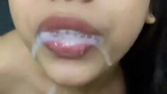 MEIRA Ngewe Crot Banyak Di Mulut.jpg