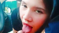 Pacar SEPONG DI Mobil Crot Mulut.jpg