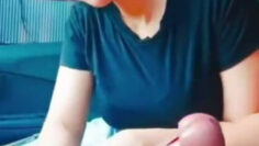 KIARA Nyepong Di Mobil.jpg